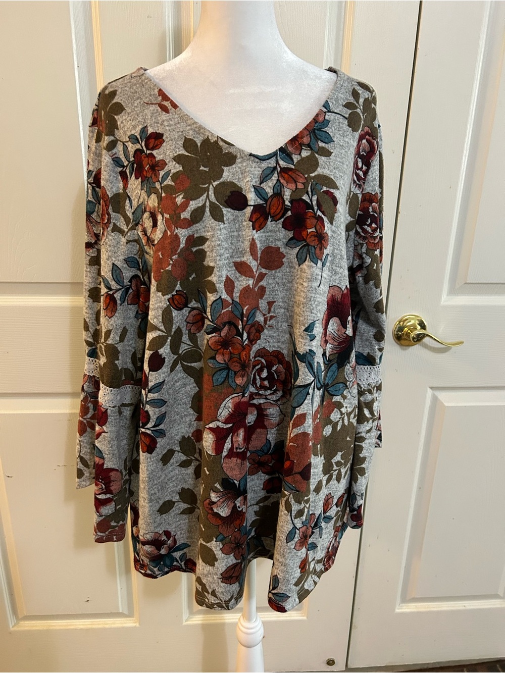 Avenue soft tunic, size 14/16